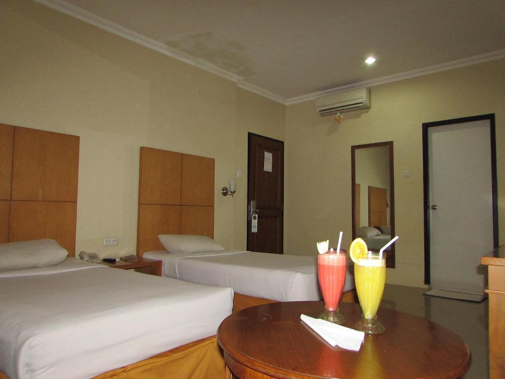 Hotel Wisata Palembang Eksteriør bilde